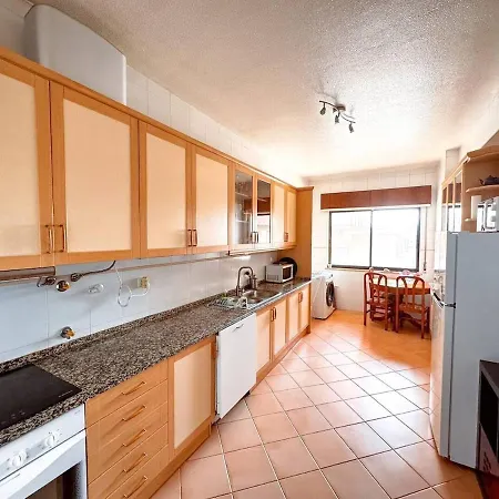Big Luminous 4 Bedroom House Appartamento *